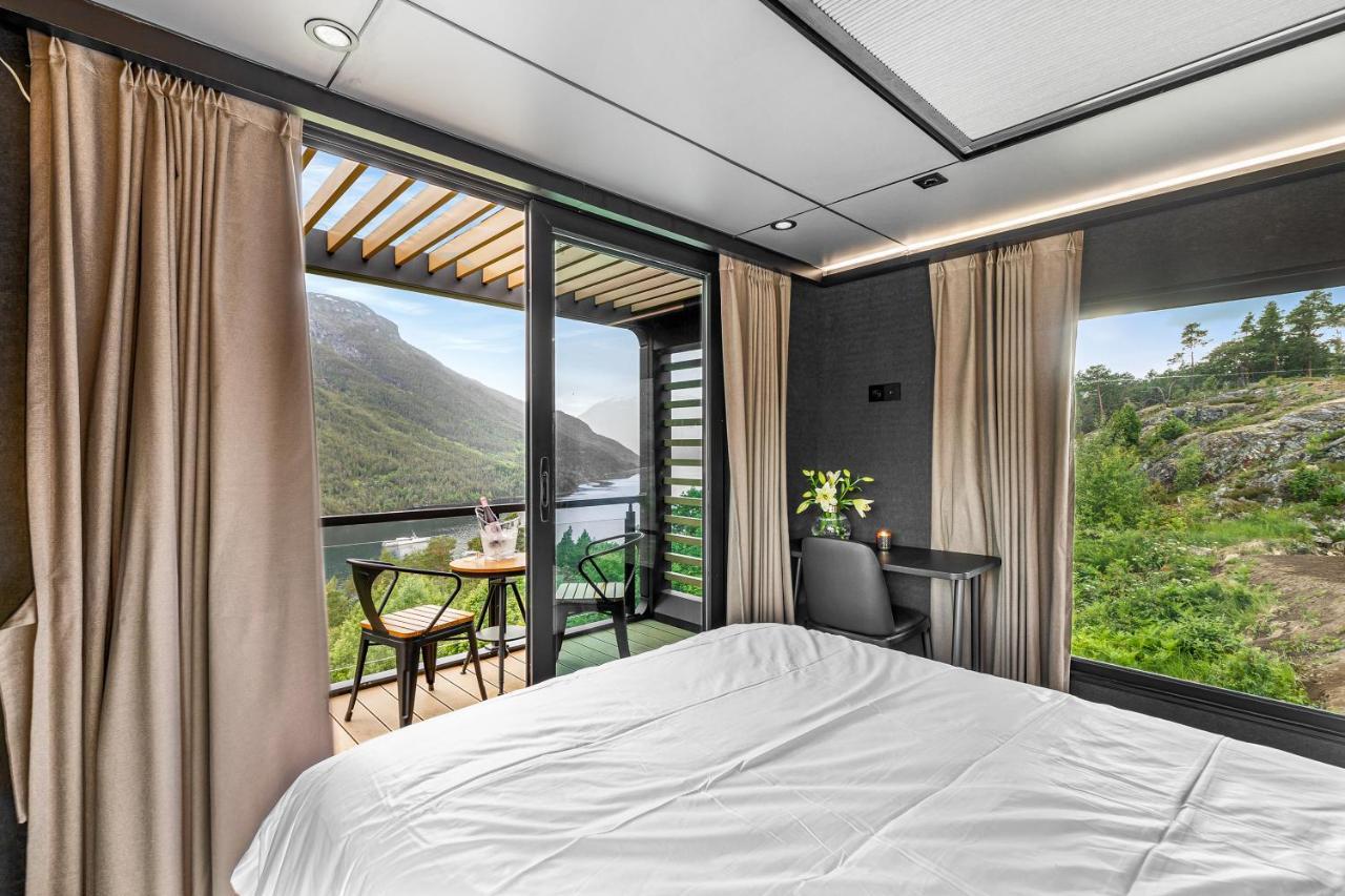 Sogndal Fjordpanorama - The View Villa Exterior photo